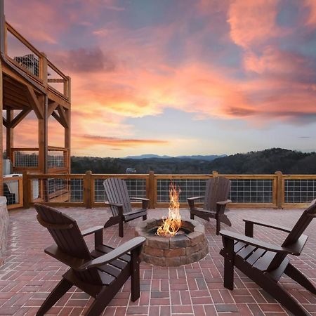 Splash Mountain Pool Hot Tub Theater Game Room Sevierville Eksteriør bilde