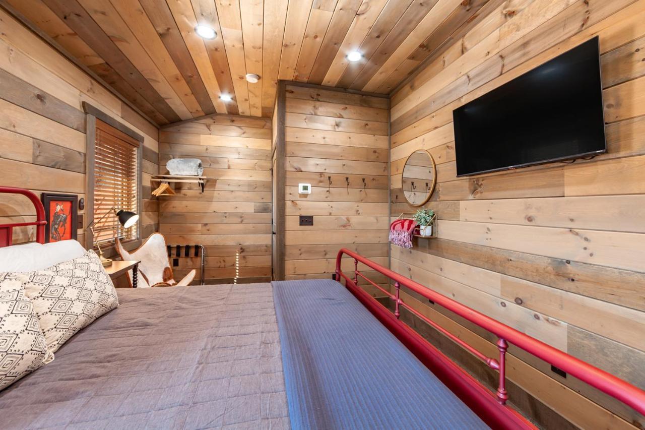 Splash Mountain Pool Hot Tub Theater Game Room Sevierville Eksteriør bilde