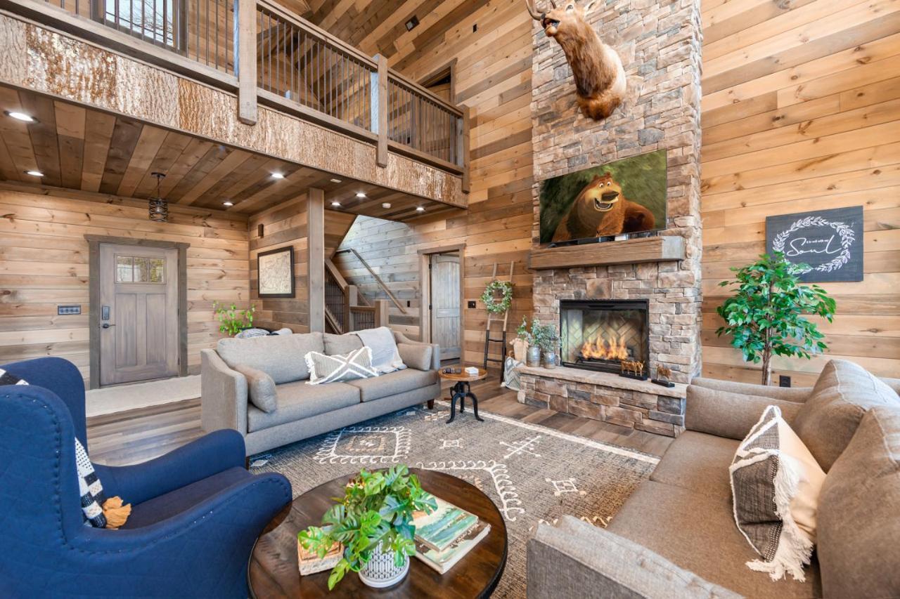 Splash Mountain Pool Hot Tub Theater Game Room Sevierville Eksteriør bilde
