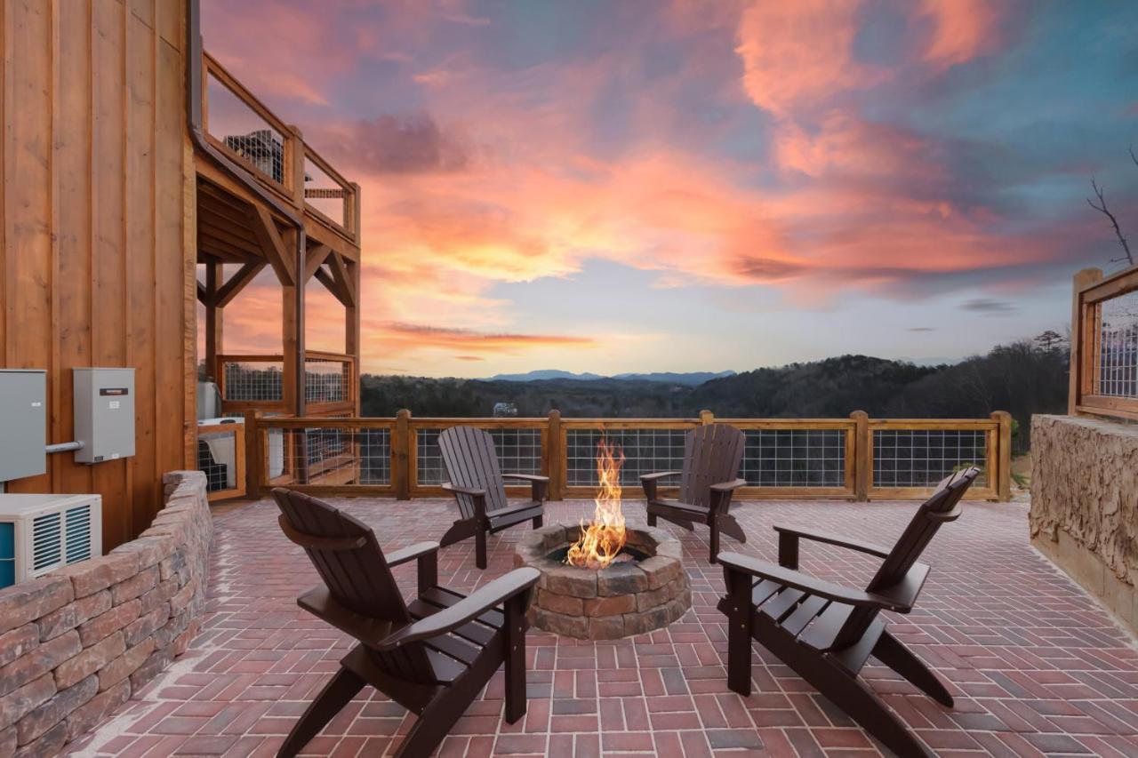 Splash Mountain Pool Hot Tub Theater Game Room Sevierville Eksteriør bilde